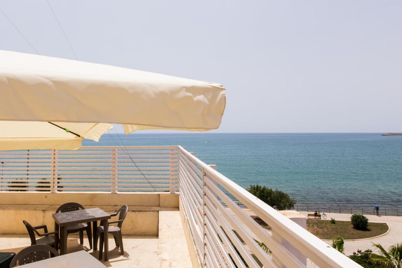 Sea Beach Поцало Екстериор снимка